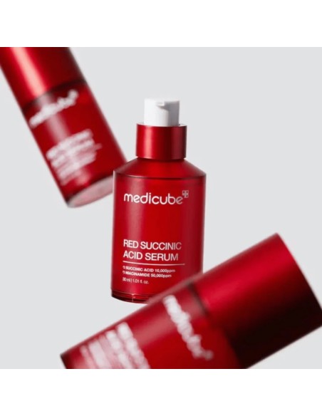 MEDICUBE RED SUCCINIC ACID SERUM 30ML ACIDO SUCCINICO