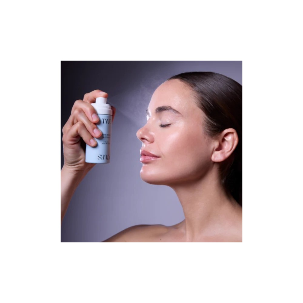 TWO POLES MIST LUMINOUS FACE VITAMIN E...